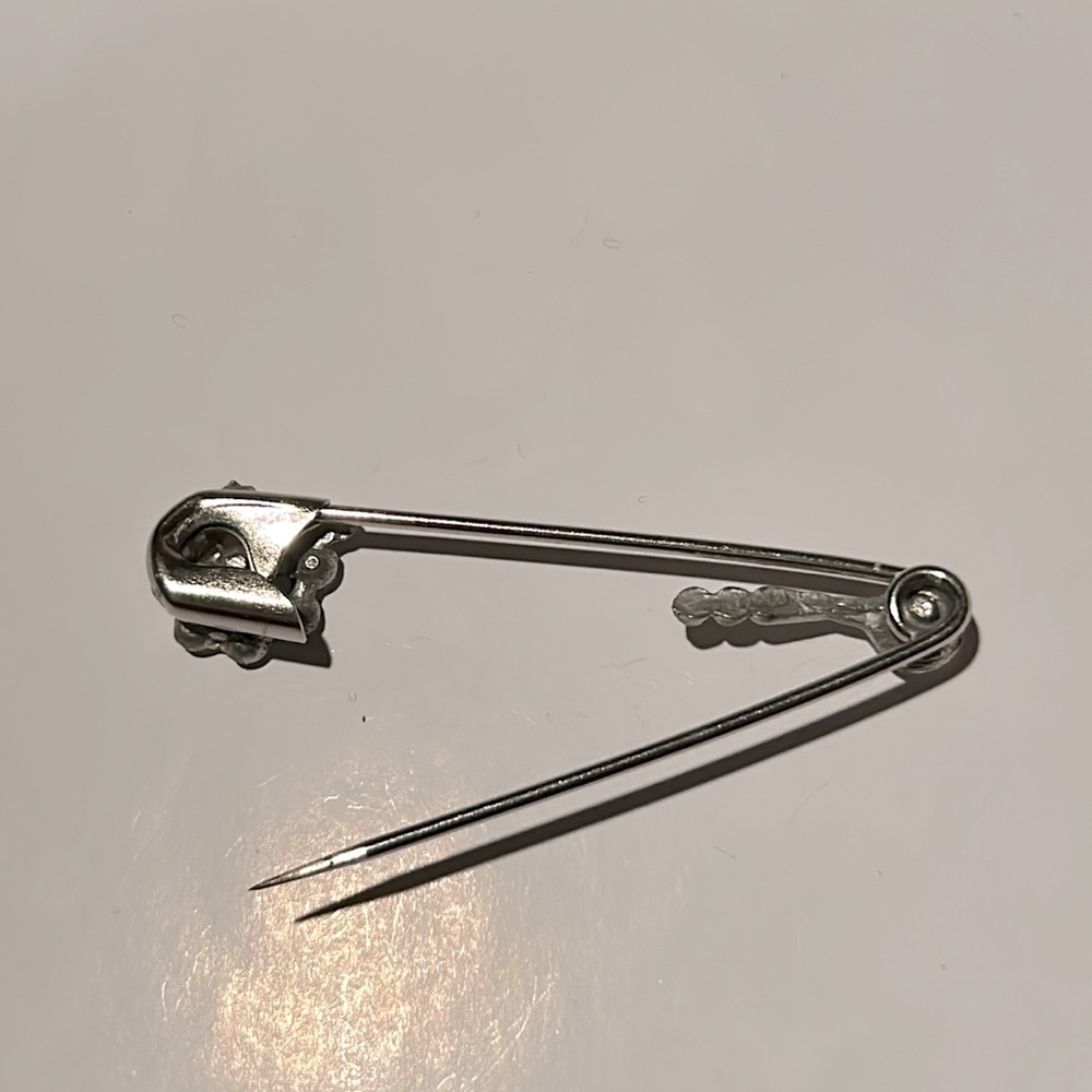 Fun, Rhinestone Oversized Safety Pin Style Brooch - Picture 4 of 6